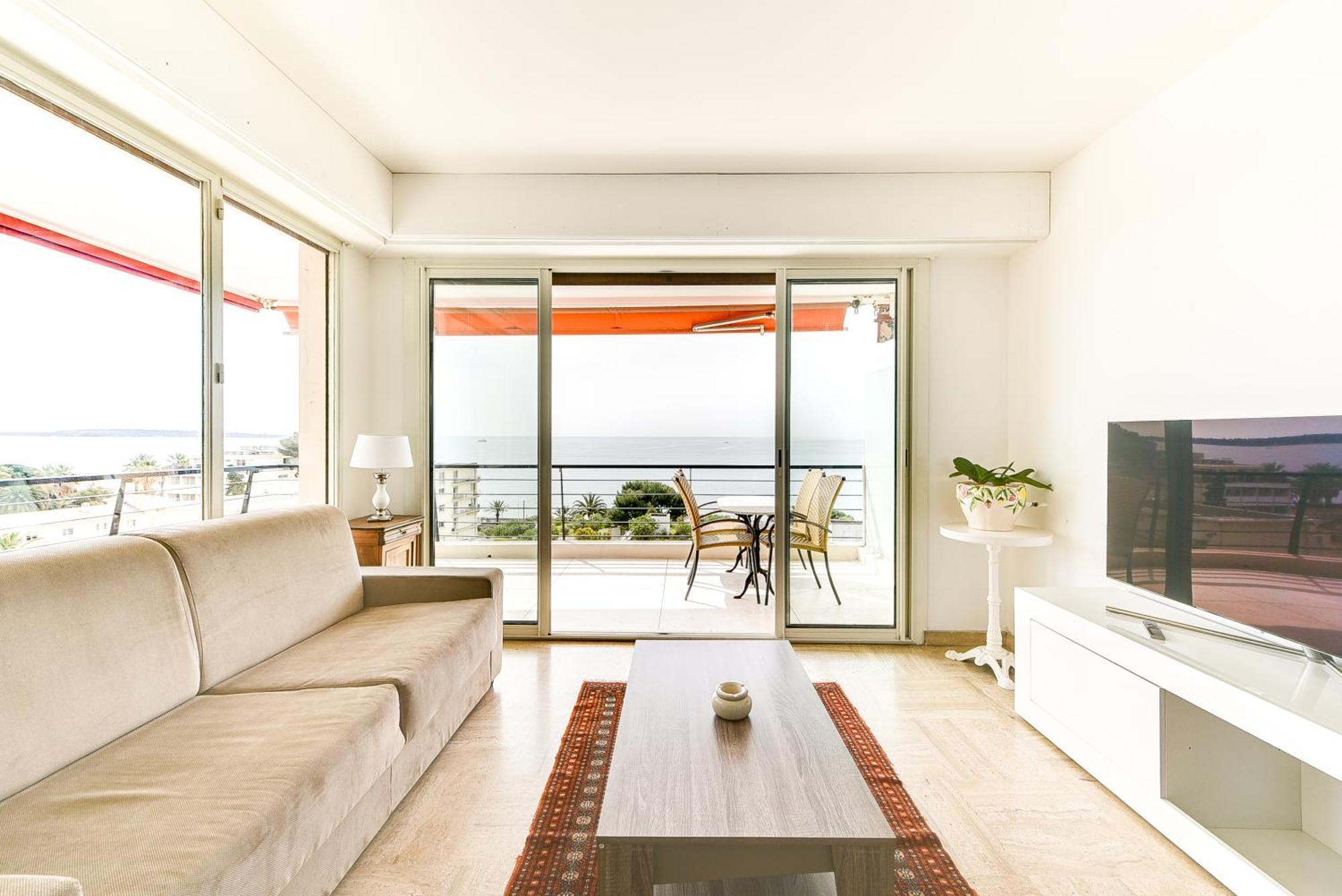 Immogroom- 2 Bedrooms -panoramic Sea View - Huge Appartement Cannes