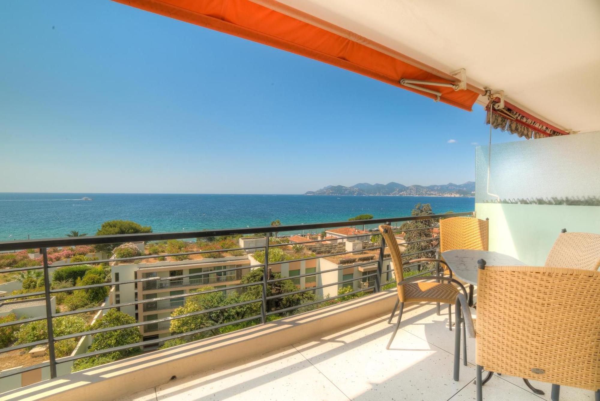 Immogroom- 2 Bedrooms -panoramic Sea View - Huge Apartment Cannes