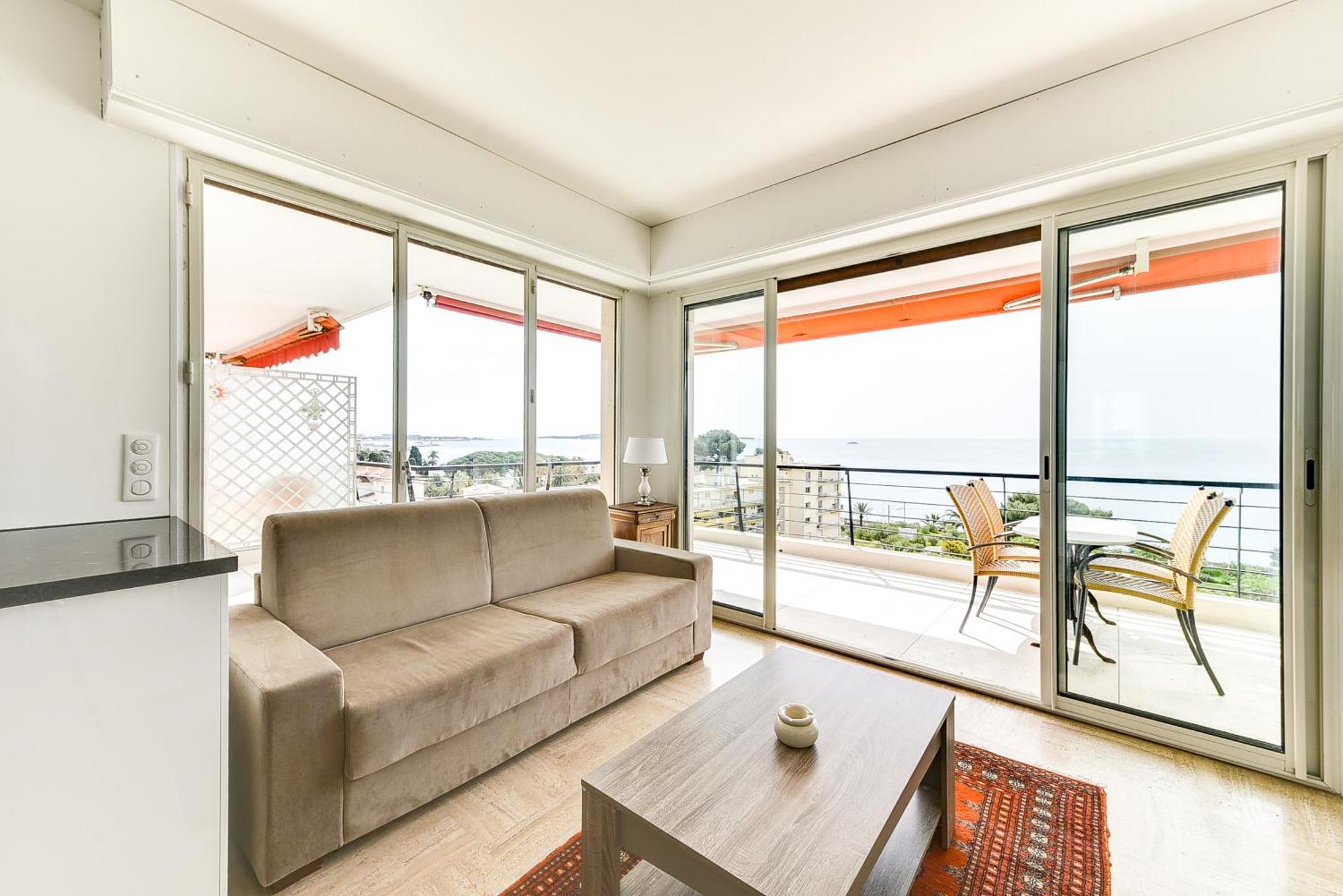 Immogroom- 2 Bedrooms -panoramic Sea View - Huge Apartment *